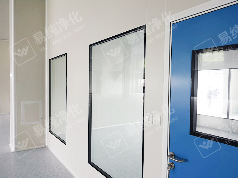 洁净门使用成品净化钢质门，净化窗采用成品双层真空钢化玻璃窗.jpg